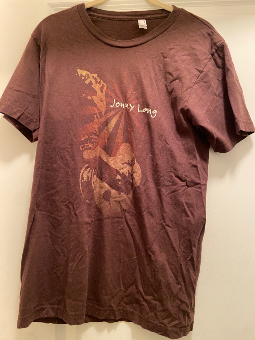 Jonny Lang band t-shirt.
